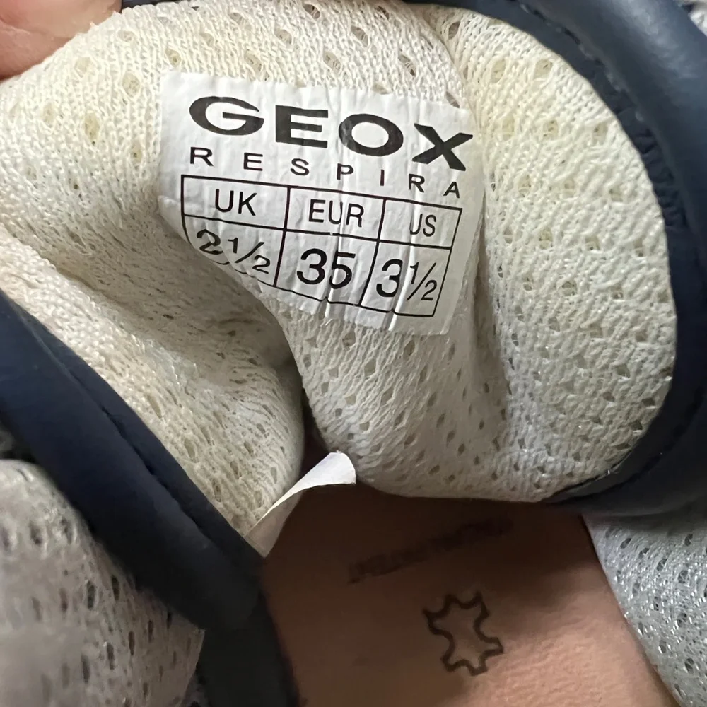 GEOX mixed media mid top sneaker sz 3.5
